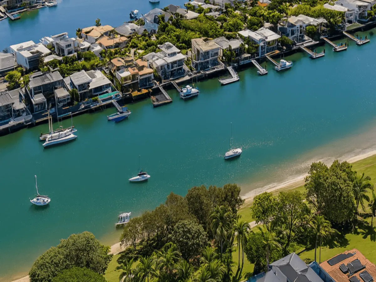 waterfront properties in Kawana Waters that can be converted to coliving homes